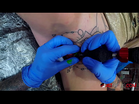 ❤️ Sully Savage mai tsananin jarfa ta yi tattoo a kan kwarin ta ❌ Batsa mai kyau a%ha.bitcoinex.top ❌